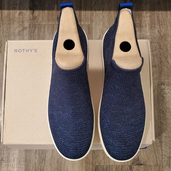 Rothy's Metallic Lattice Stitch Chelsea Boots - Picture 4 of 7